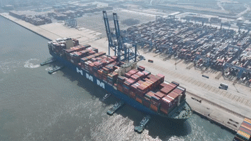 苦練絕活 爭(zhēng)創(chuàng)一流——“人民工匠”國家榮譽(yù)稱號(hào)獲得者許振超