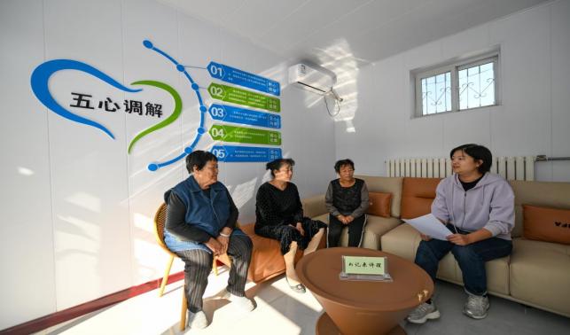 發(fā)展之光照亮文明之路——聚焦智庫報告《文明發(fā)展論——構(gòu)建以發(fā)展為核心的新型文明觀》