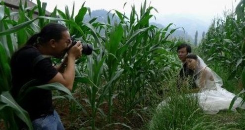 患病農(nóng)婦圓了婚紗夢