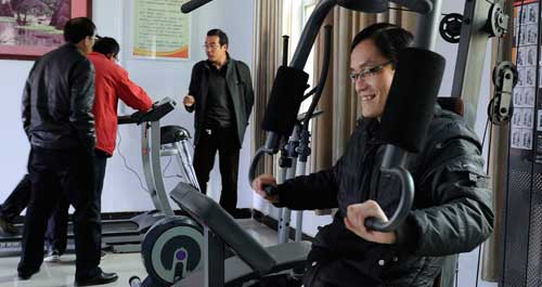 洛南縣鎮(zhèn)文化站設(shè)立健身房