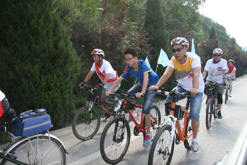 商州區(qū)舉辦“騎行秦嶺、賞游商洛”活動