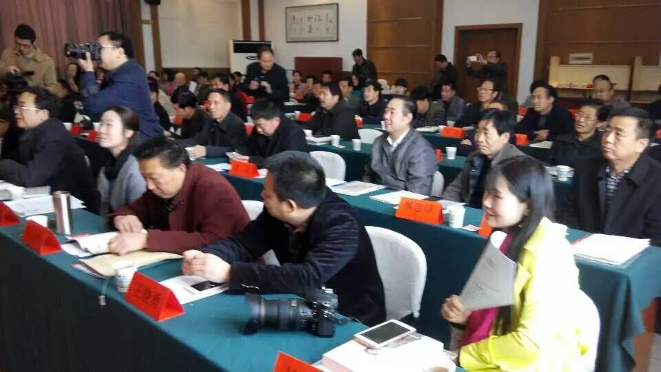 魚(yú)在洋當(dāng)選商洛作協(xié)二屆主席 1.jpg