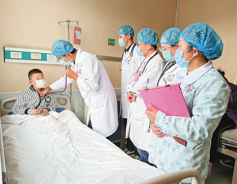 醫(yī)者仁心，護佑兒童健康