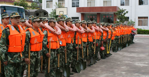 武警商洛市支隊(duì)保持防汛戰(zhàn)備狀態(tài)