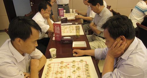 商洛政中心舉行首屆“金伯利”杯職工象棋賽