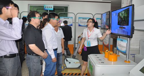 中國(guó)流動(dòng)科技館巡展在全國(guó)科普示范柞水開展
