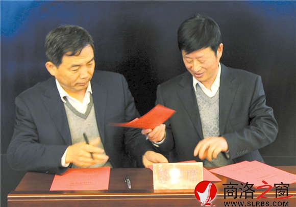 簽訂黨建目標(biāo)責(zé)任書(shū),保證各項(xiàng)黨建任務(wù)按時(shí)完成。