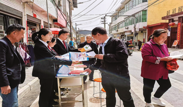 創(chuàng)新破解難題 溫情傳遞正義