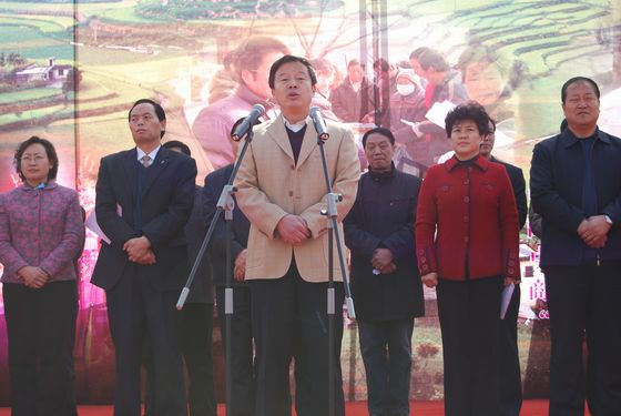 市委常委、市政府常務(wù)副市長(zhǎng)張榮珠講話.jpg