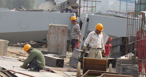 火熱的建設(shè)工地