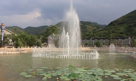 丹鳳：虎山腳下美麗村