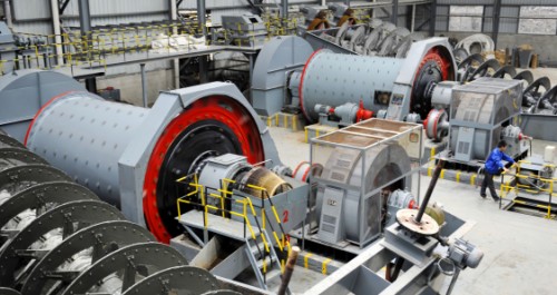 石撞溝三千噸\日鉬選廠試投產(chǎn)運(yùn)行