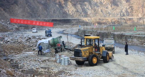 山陽加大對因災毀壞道路的維修力度