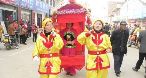 丹鳳縣商鎮(zhèn)民間花鼓小調(diào)《抬花轎》