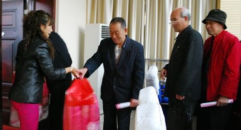 山陽舉行重陽節(jié)敬老座談會(huì)