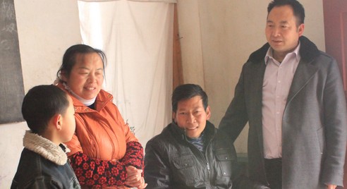 山陽(yáng)在外創(chuàng)業(yè)人士回鄉(xiāng)開展慰問(wèn)活動(dòng)