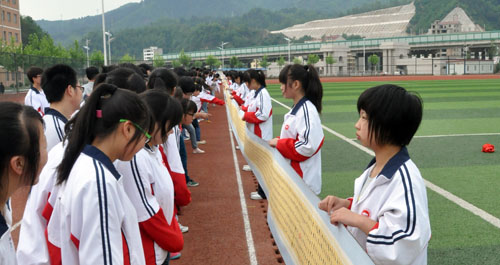 柞水：轉(zhuǎn)業(yè)老兵創(chuàng)作百米書法長卷