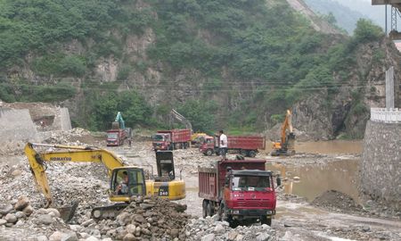 柞水營(yíng)盤鎮(zhèn)旅游重點(diǎn)項(xiàng)目工程將在兩月后竣工